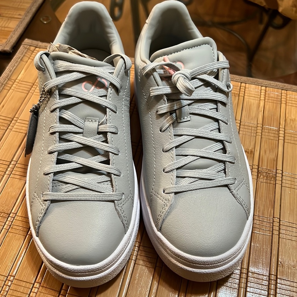 CARE OF by Puma